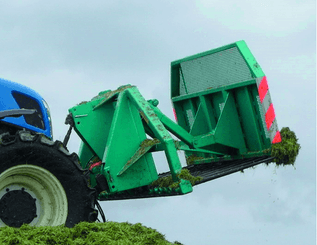Alimentation - Repousse fourrage - Fourche à ensilage