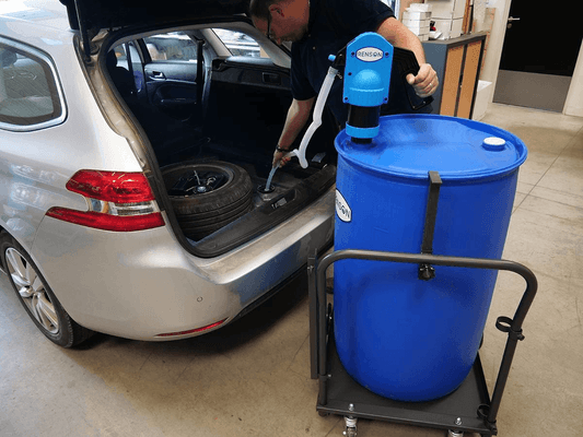 Carburant et transfert - Matériel de transfert - Pompe AdBlue manuelle 15L/Min
